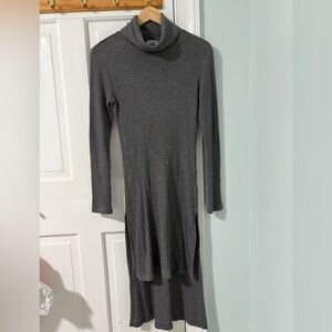 Splendid High Low Waffle Knit Turtleneck long sleeve sweater dress/tunic Gray XS